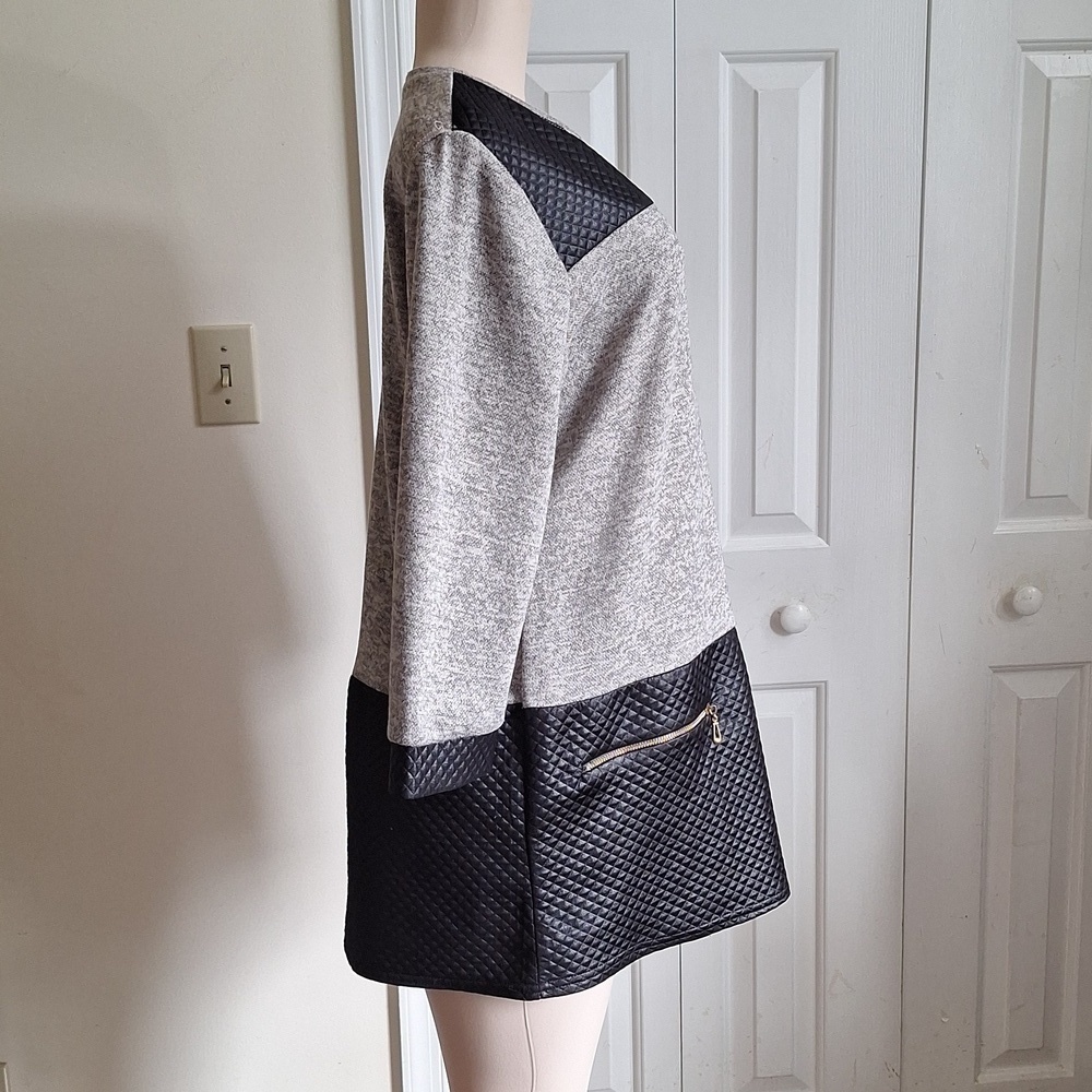Women's Gray and Black Quilted Tunic Top Size Large - Picture 7 of 9